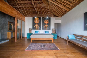 Отель Cendana Villas  North Kuta
